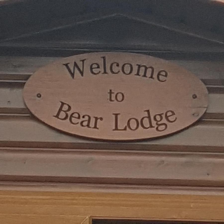 Bear Lodge Auchterarder Buitenkant foto