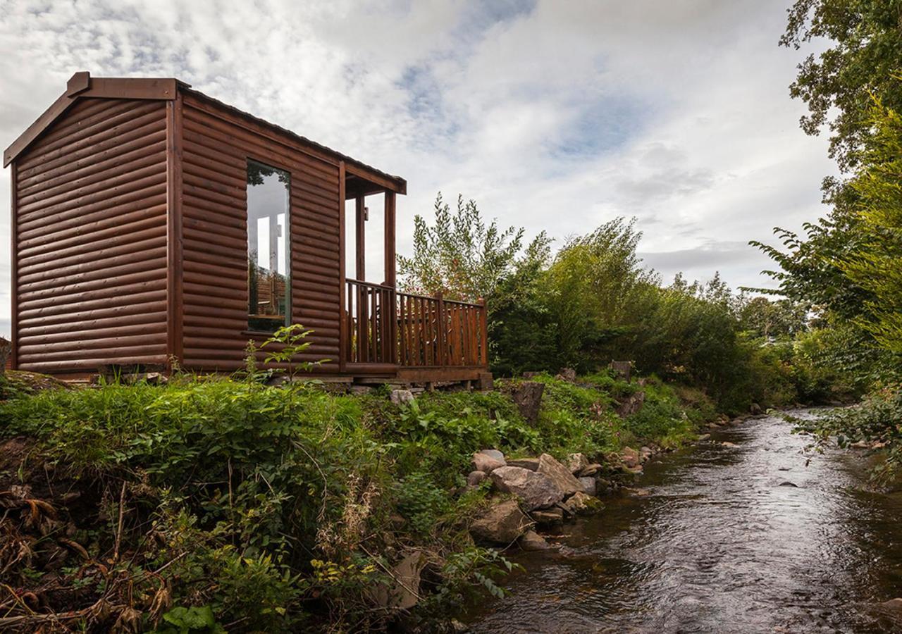 Bear Lodge Auchterarder Buitenkant foto