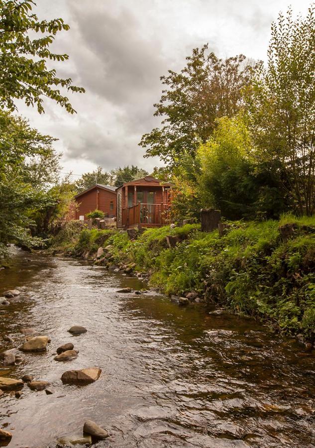 Bear Lodge Auchterarder Buitenkant foto